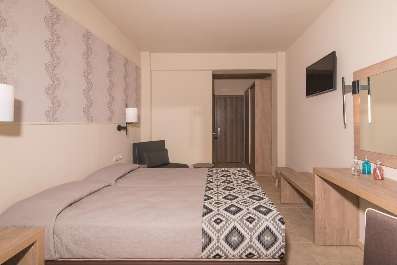Hotel Petros Ciliví Kültér fotó