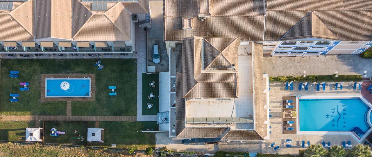 Hotel Petros Ciliví Kültér fotó