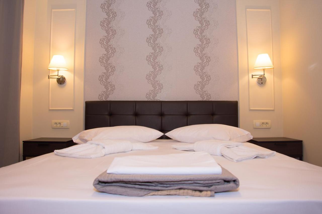 Hotel Petros Ciliví Kültér fotó